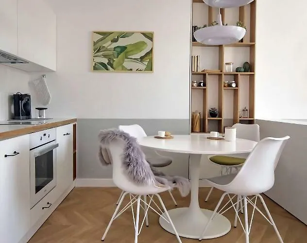 Hip, Cosmopolitan Gem In The Heart Of By Flat Mаnager Διαμέρισμα